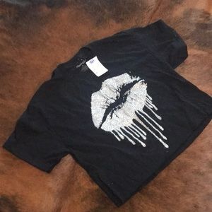 Popular girl women’s size medium. Never worn
